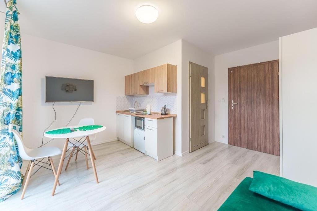 Apartamenty Przy Plazy, Ogrod - Grzybowo-Kolobrzeg - Nadmorska 26 Grzybowo  Luaran gambar