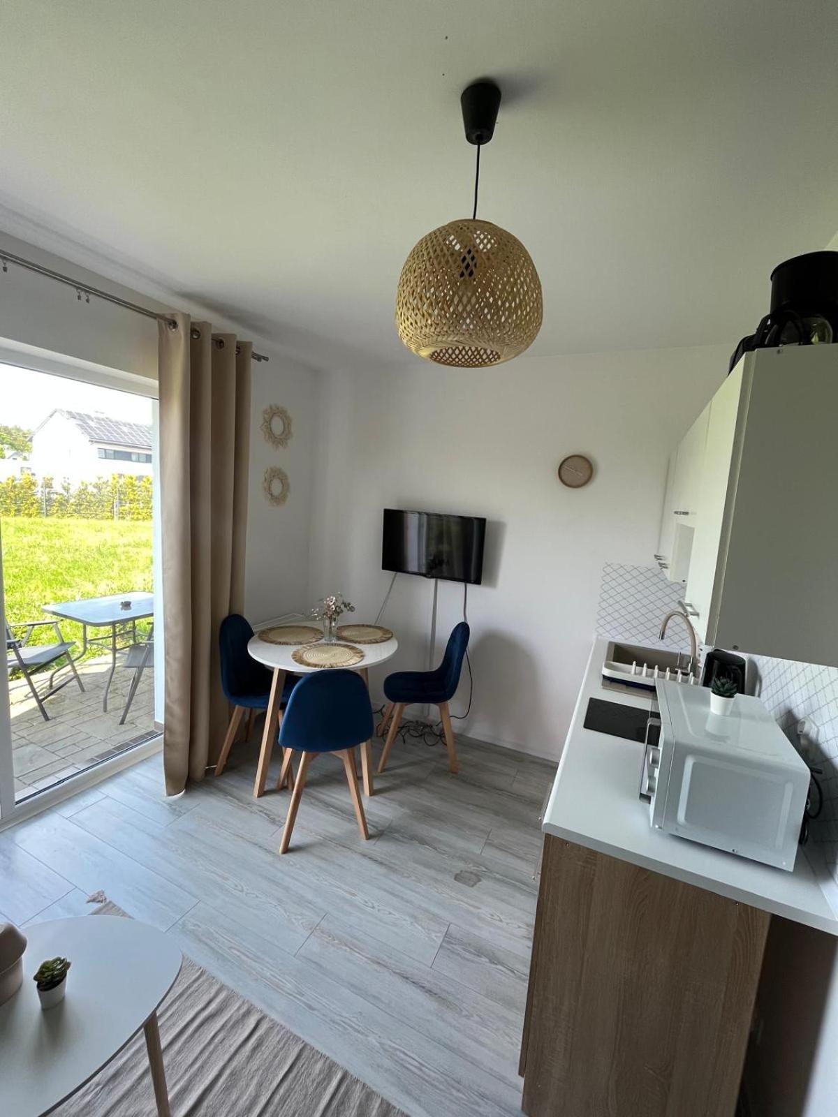 Apartamenty Przy Plazy, Ogrod - Grzybowo-Kolobrzeg - Nadmorska 26 Grzybowo  Luaran gambar